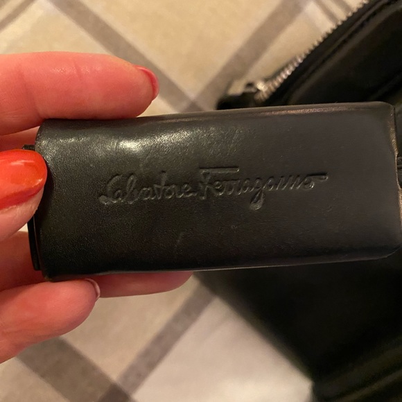 Salvatore Ferragamo purse black - Picture 3 of 16